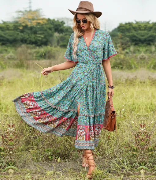 BerryBetty - Bohemian Pendulum V-Neck Beach Holiday Lace-Up Printed Dress