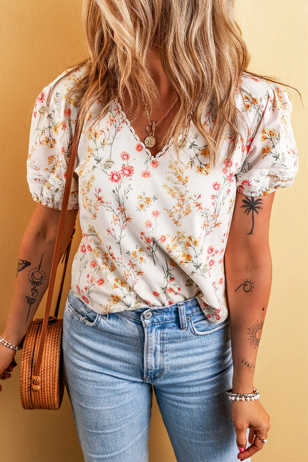 Boho Floral Lace Trim Short Sleeve Blouse