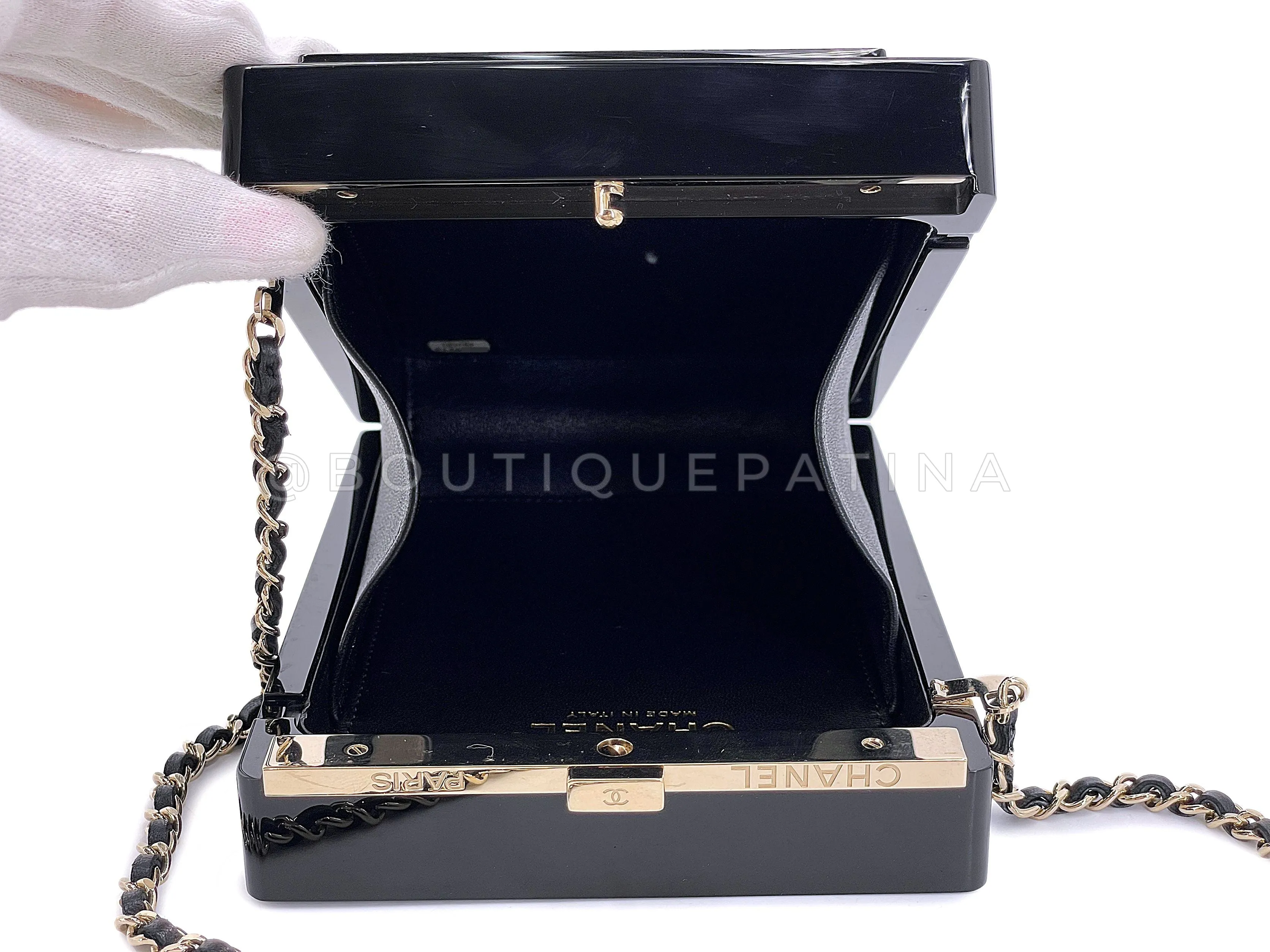 Chanel 2015 Crystal "5" Plexiglass Minaudière Evening Clutch Bag GHW