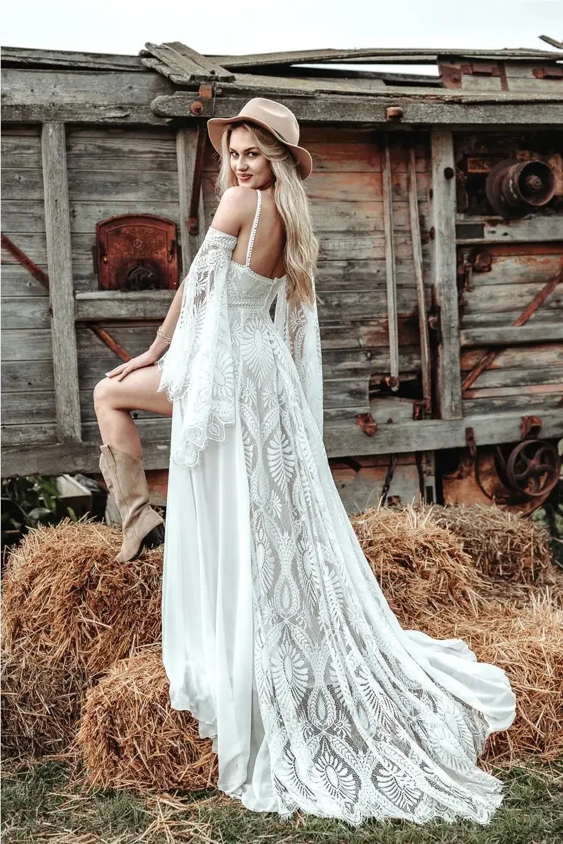 Chic Bohemian Crochet Lace Wedding Dress 2024 with Sexy Slit and Backless Design