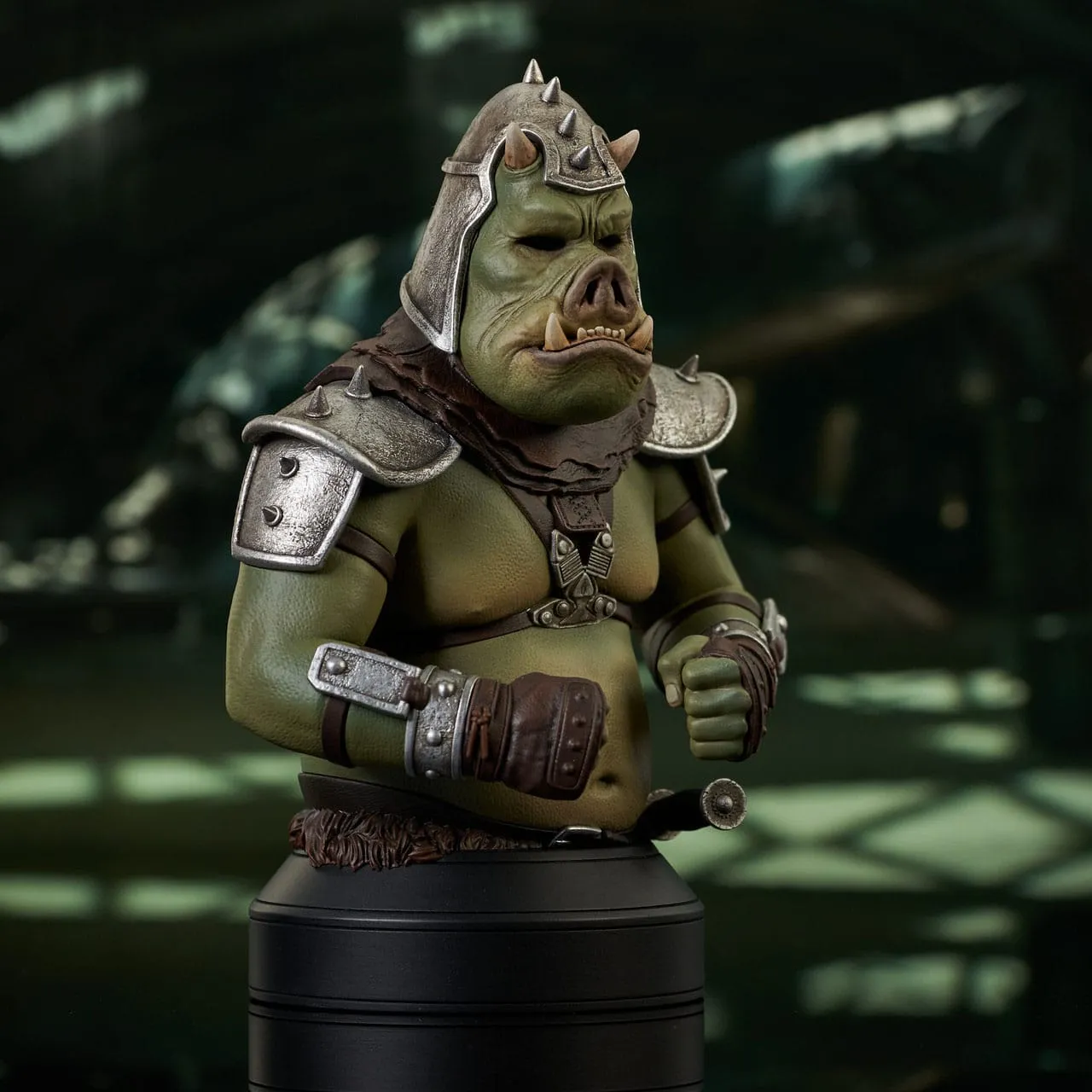 Gentle Giant Star Wars: The Book of Boba Fett Gamorrean Guard St. Patrick's Day Exclusive 1/6 Bust