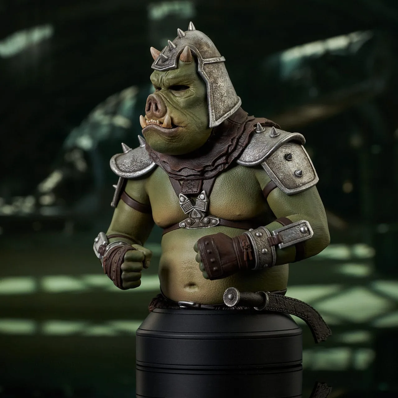 Gentle Giant Star Wars: The Book of Boba Fett Gamorrean Guard St. Patrick's Day Exclusive 1/6 Bust