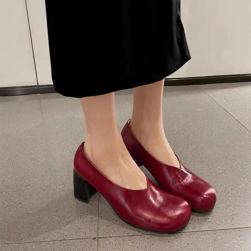 Handmade Leather Block Heel Pumps in Red/Black