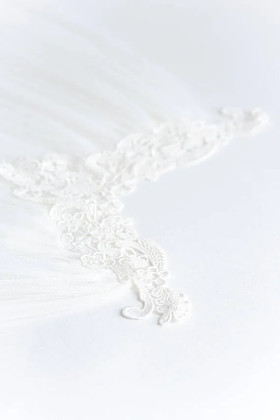 Lace bridal cape veil