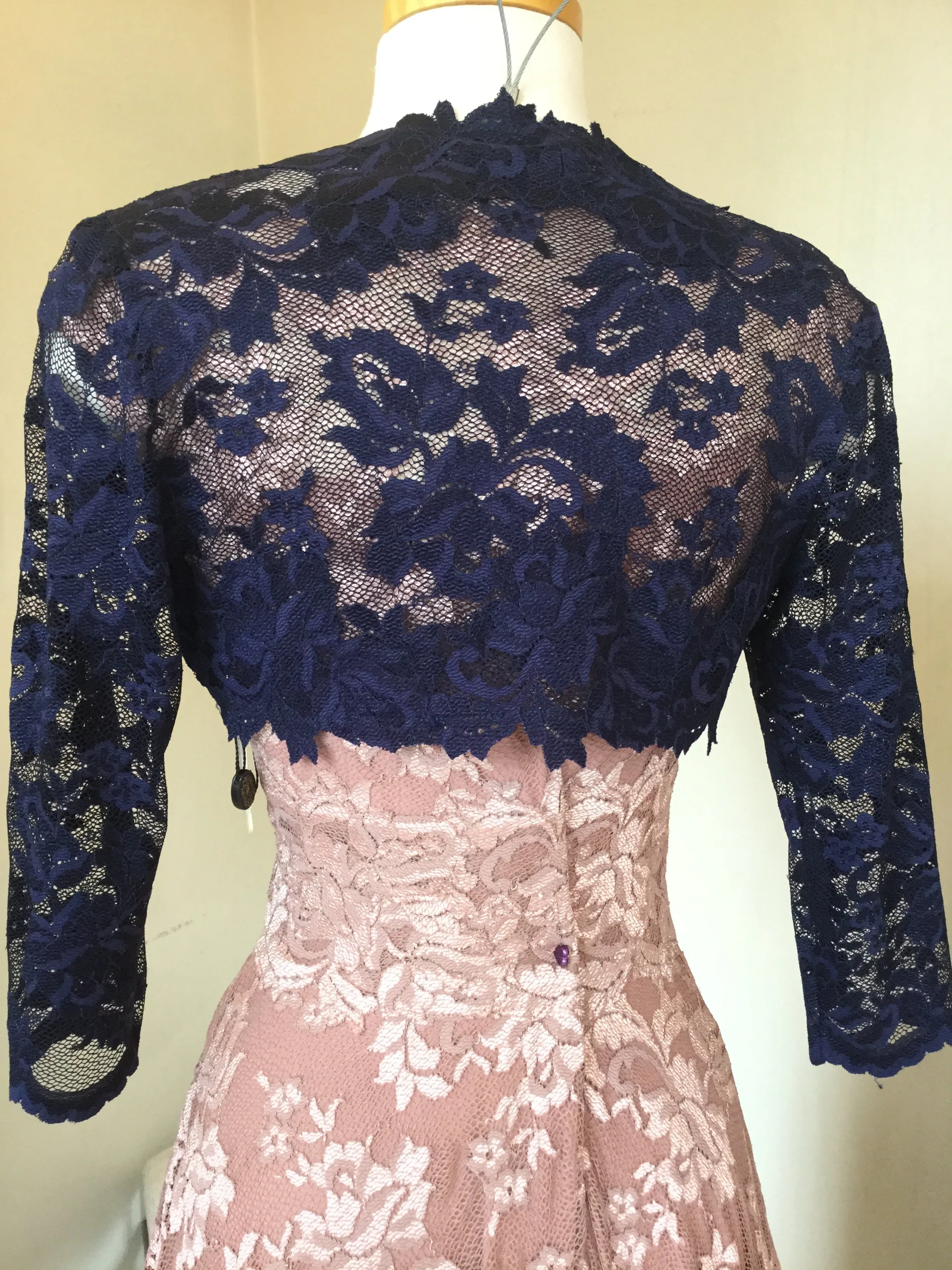 Olvi's Bolero Lace