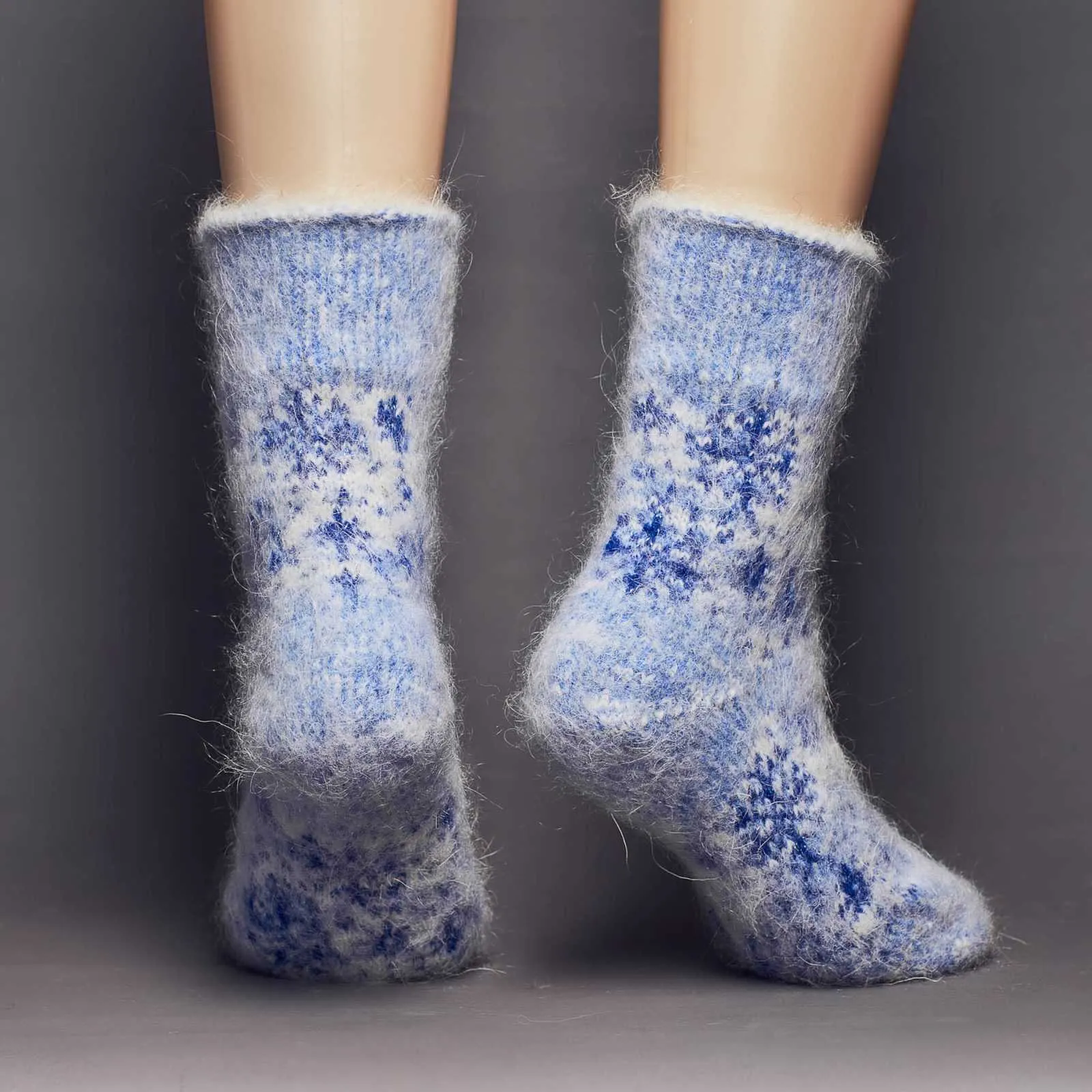 Women's Crystal Snow Thick Non-Binding Goat Wool Socks